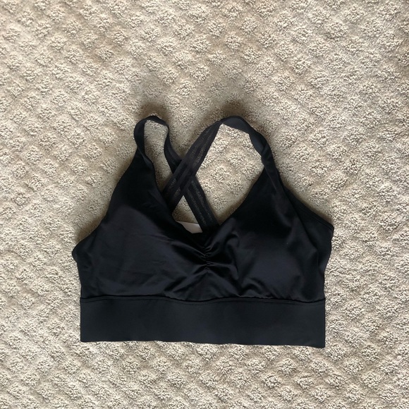 Fabletics Black Sports Bra - Picture 4 of 4